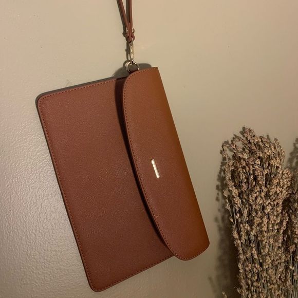 Brand New CARAMEL Clutch with Gold Accents - Picture 4 of 10